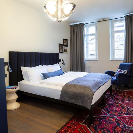 Goldenstern Townhouse Hotel Bolzano Bagian luar foto