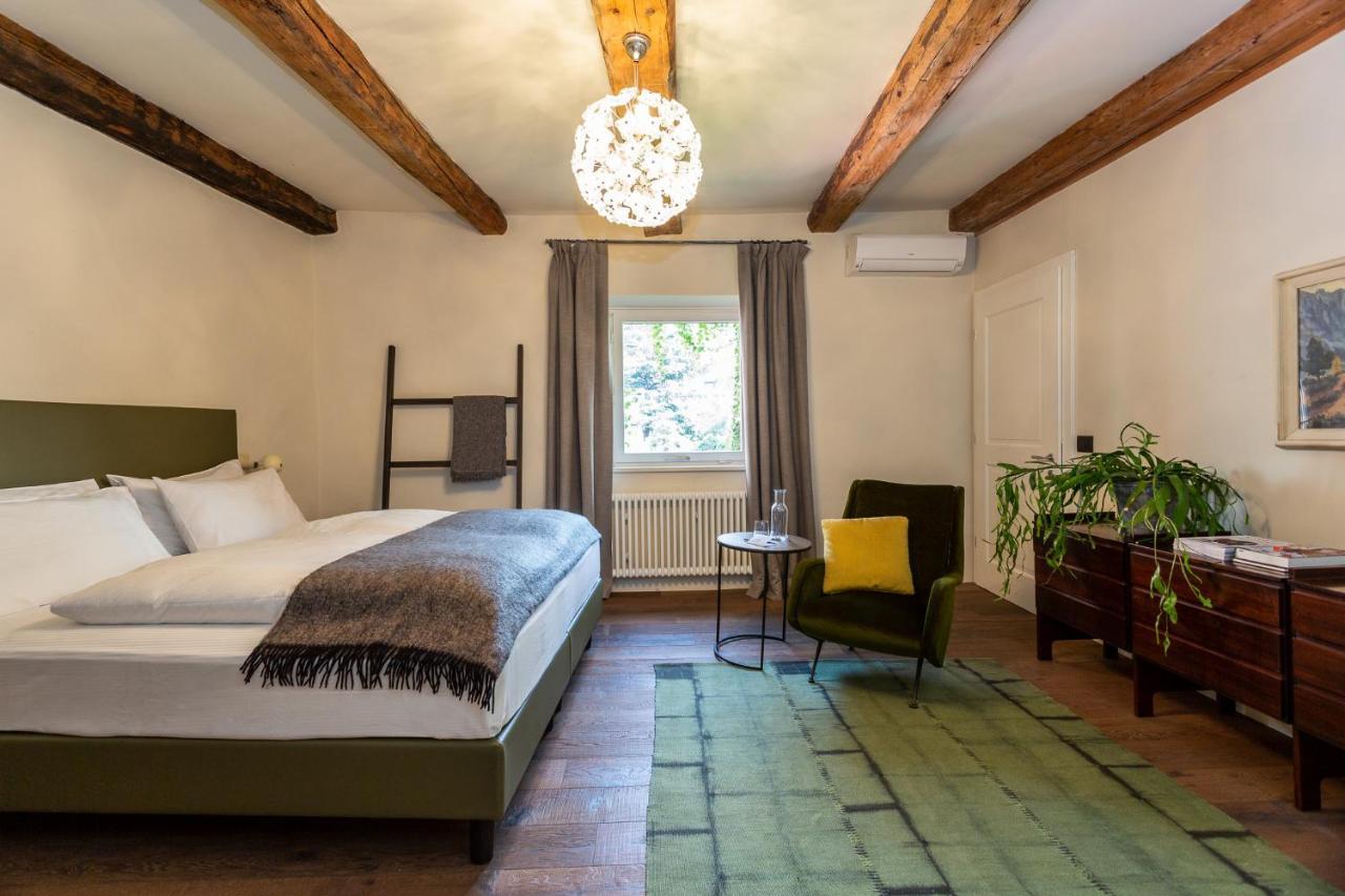Goldenstern Townhouse Hotel Bolzano Bagian luar foto