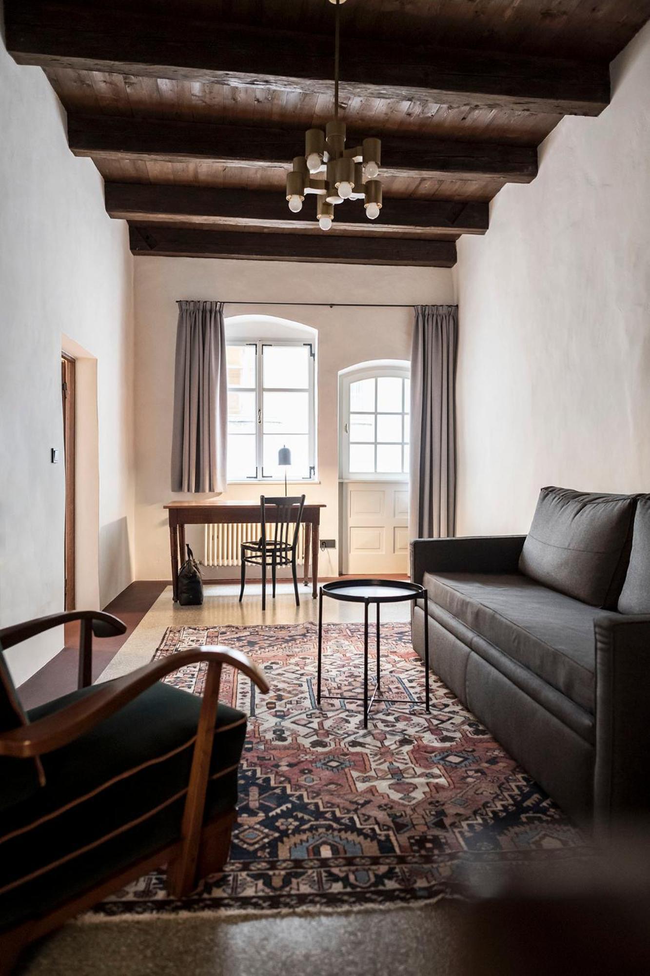 Goldenstern Townhouse Hotel Bolzano Bagian luar foto