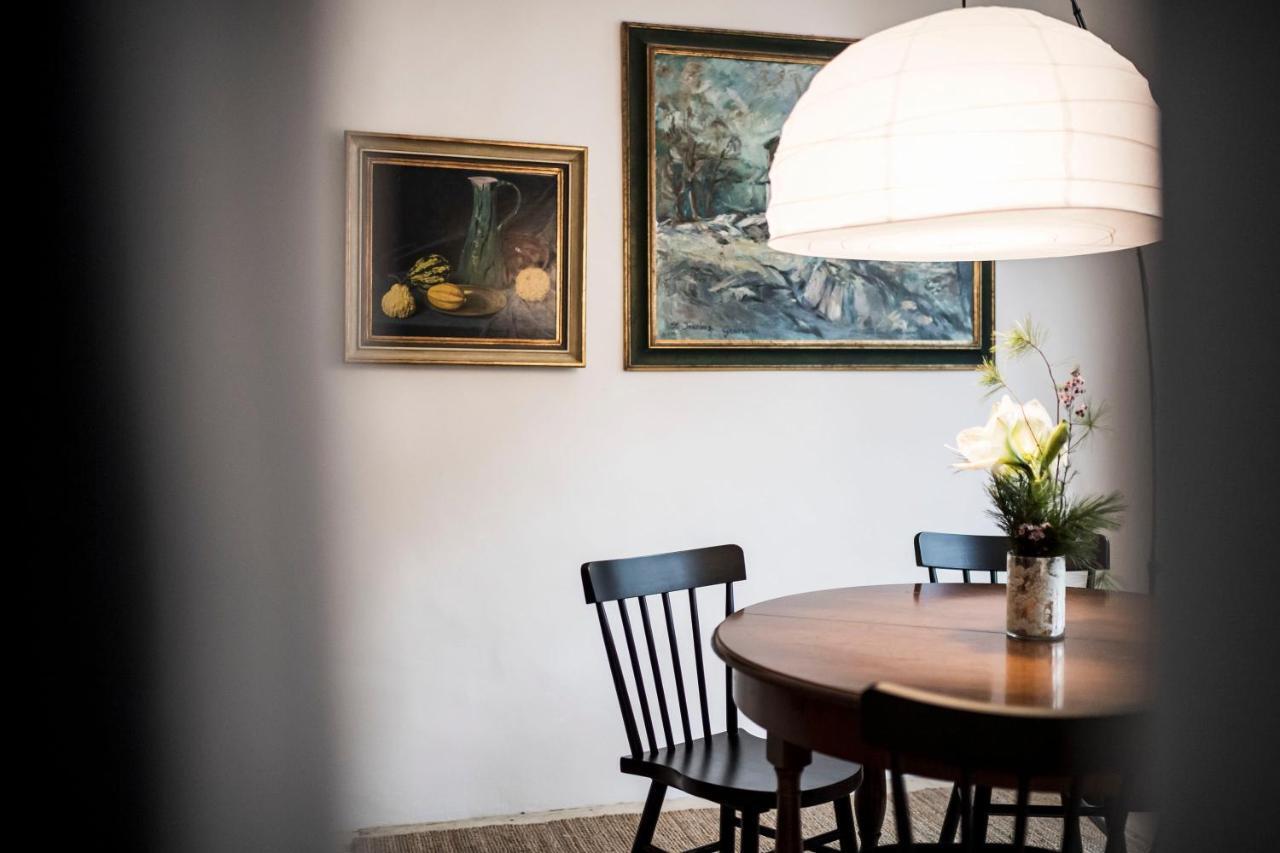 Goldenstern Townhouse Hotel Bolzano Bagian luar foto